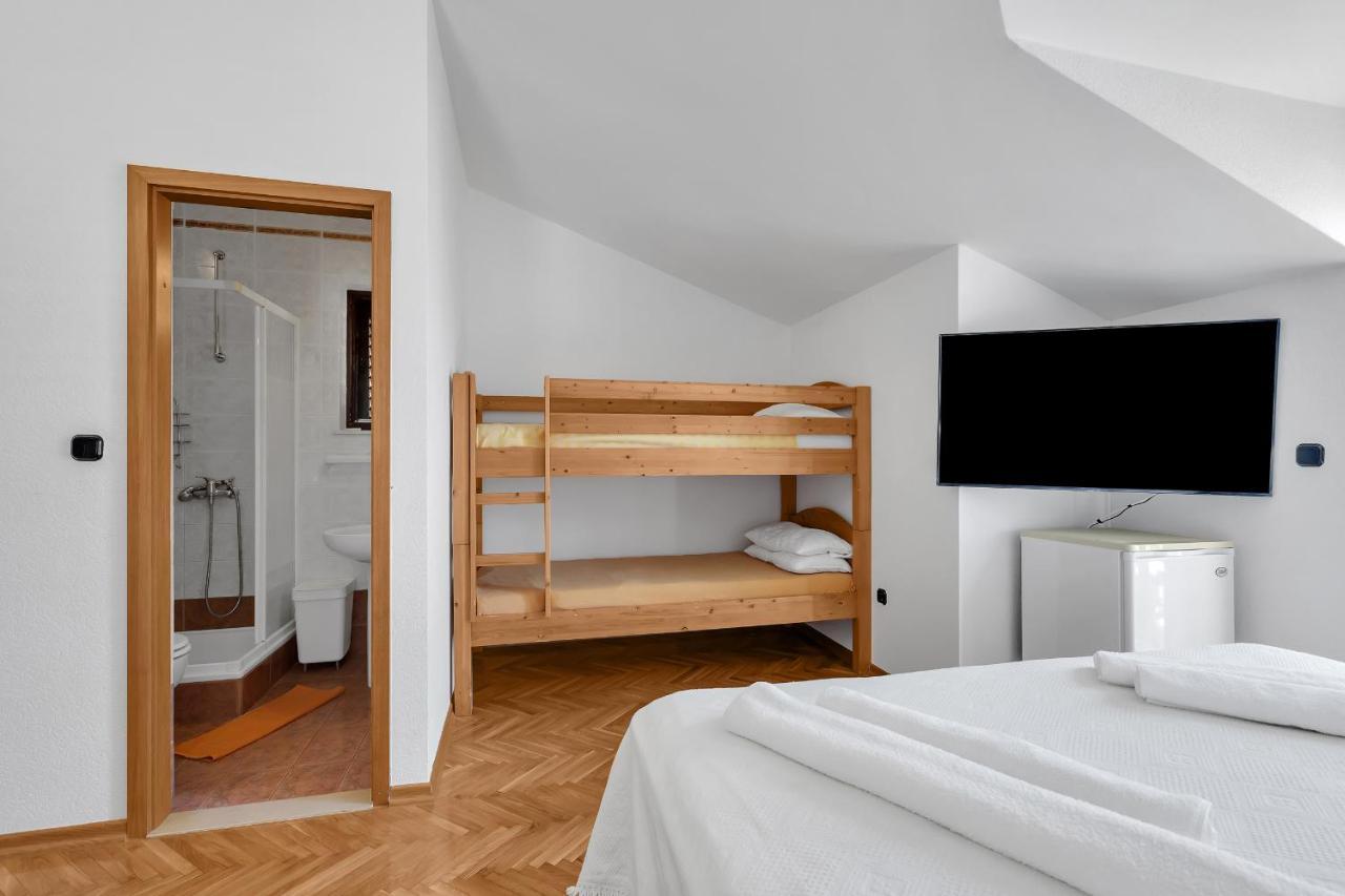 Guest House Lazeta Duće Buitenkant foto